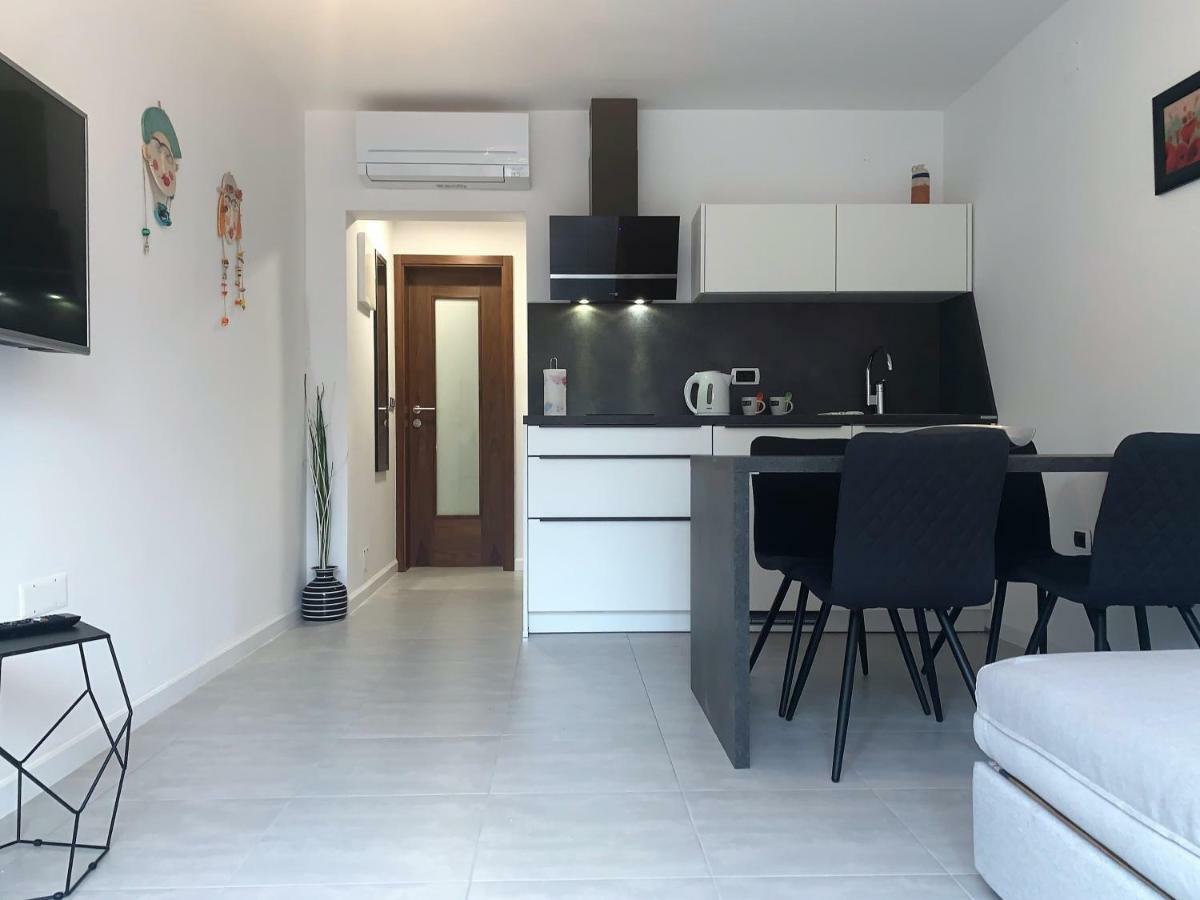 Apartments Artemus Karliva Izola Ngoại thất bức ảnh